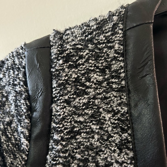 Eva Longoria tweed Jacket - Picture 4 of 4